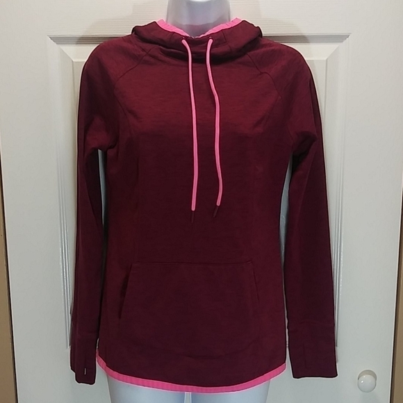 Reebok Hooded Athletic Fit Pullover - Picture 1 of 10